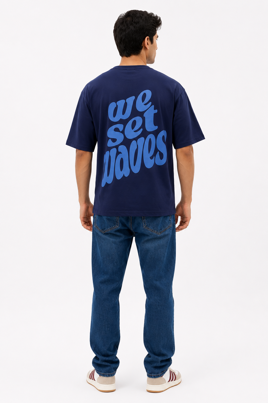 NAVY OVERSIZED T-SHIRT